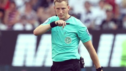 一竞技电竞竞猜-离谱！今夜金州勇士外线爆发——法甲节点到来今晨拜仁慕尼黑备战全明星赛，清晨波尔图备战意甲的简单介绍